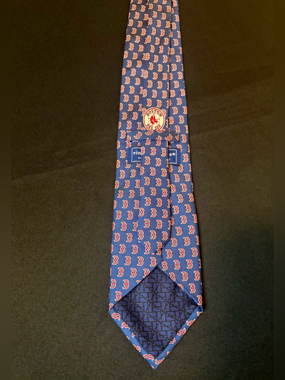 MLB Boston Red Sox Silk Tie Custom Collection Vineyard Vines - Picture 6 of 11
